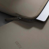 Urth Etui na laptopa Naos Moss
